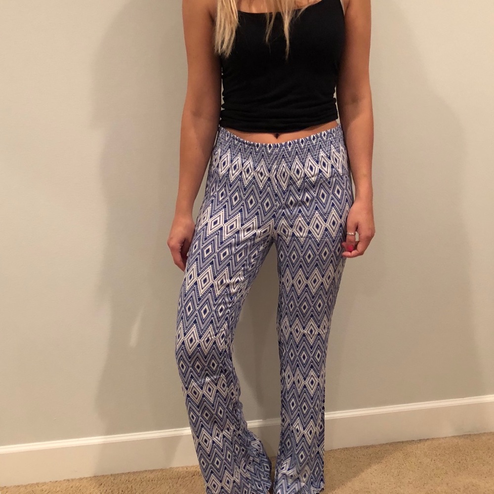 ‘Lounge’ pants!